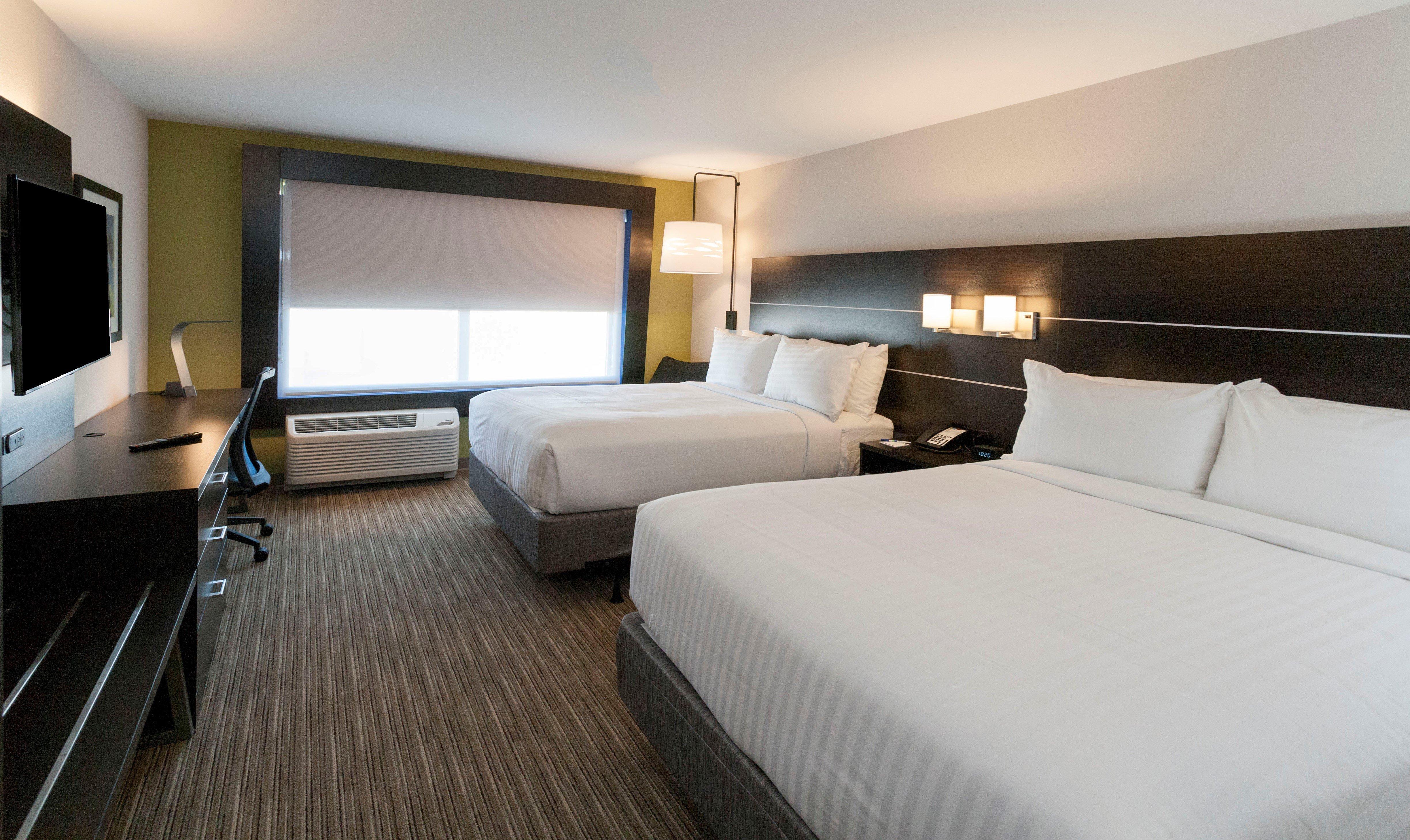 Holiday Inn Express & Suites - Dodge City By Ihg Zewnętrze zdjęcie